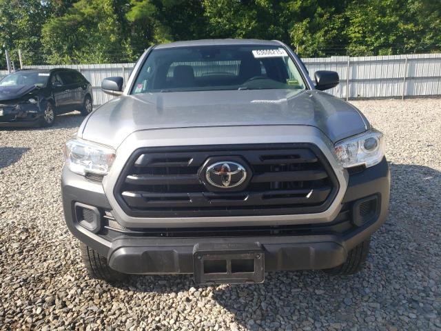  TOYOTA TACOMA 2019 Srebrny