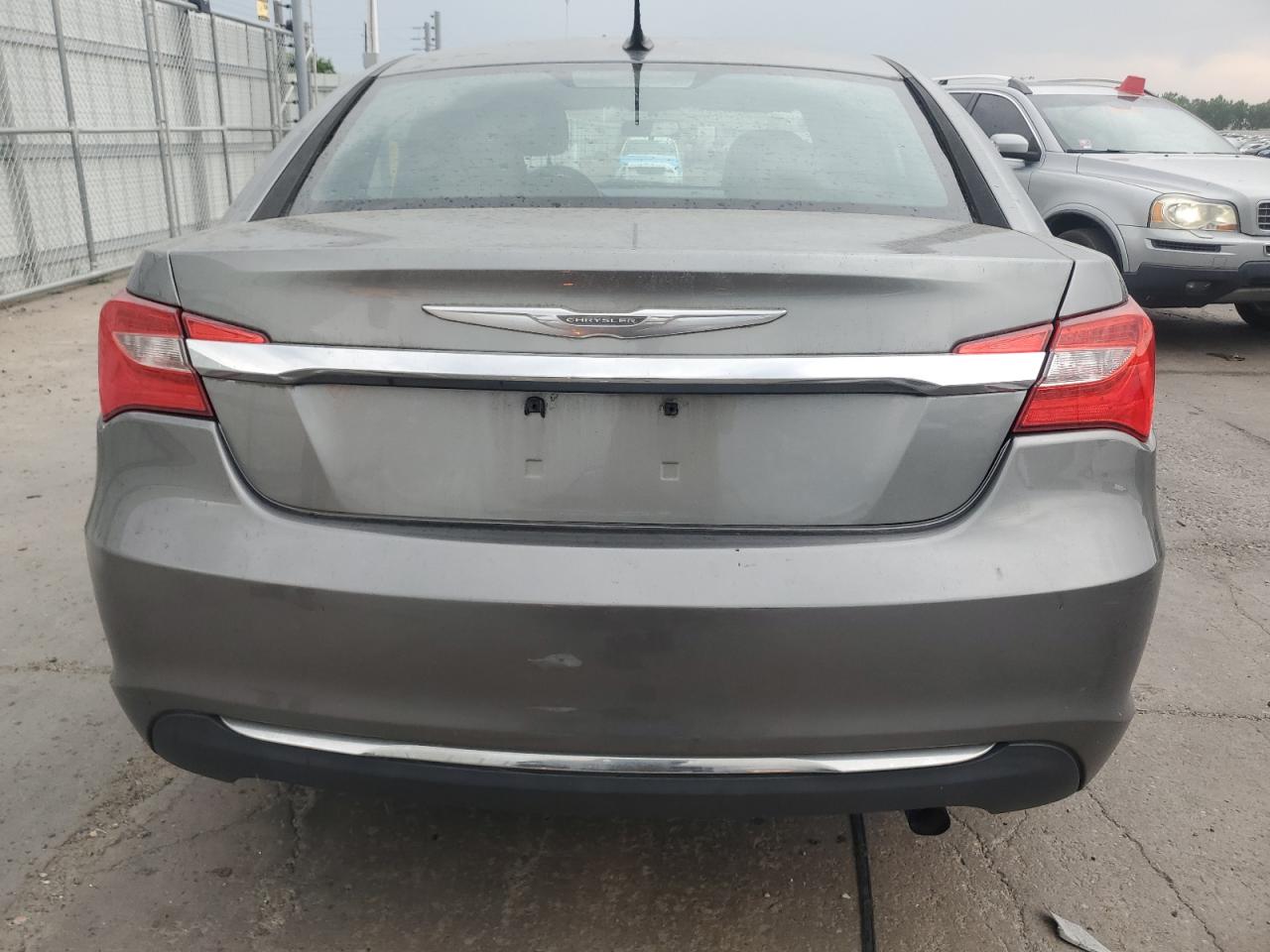 2011 Chrysler 200 Touring VIN: 1C3BC1FB6BN612406 Lot: 64454475
