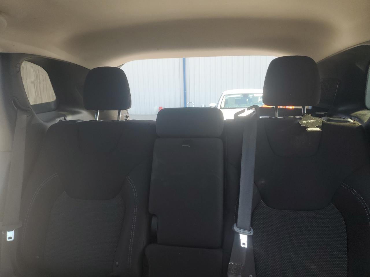 2019 Jeep Cherokee Latitude VIN: 1C4PJLCB2KD411227 Lot: 65481455