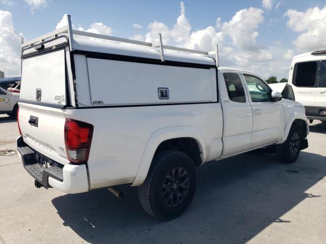  TOYOTA TACOMA 2021 Biały