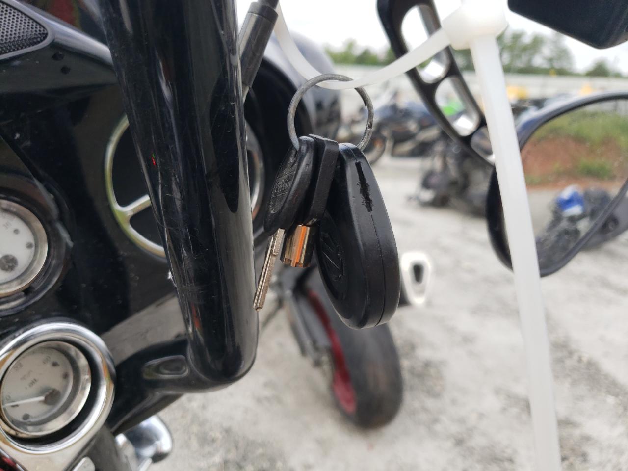 2008 Harley-Davidson Flhx VIN: 1HD1KB4148Y685919 Lot: 61991345