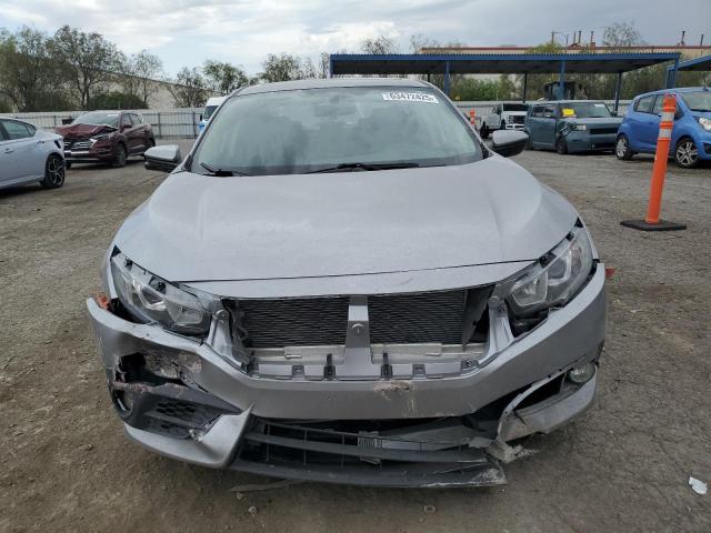 Sedans HONDA CIVIC 2016 Srebrny