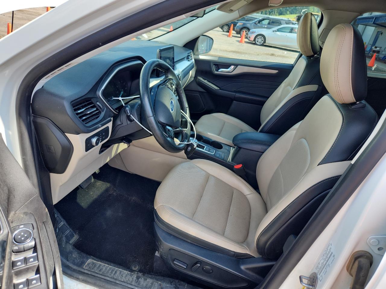 2021 Ford Escape Sel VIN: 1FMCU9H65MUA60946 Lot: 63239985