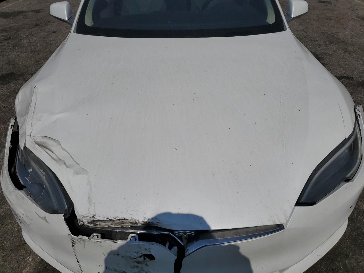 2017 Tesla Model S VIN: 5YJSA1E18HF216138 Lot: 64782545