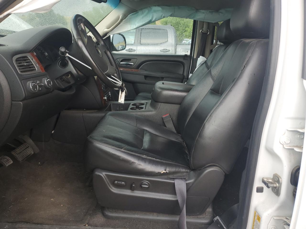 2012 Chevrolet Suburban K1500 Lt VIN: 1GNSKJE70CR191991 Lot: 64977605