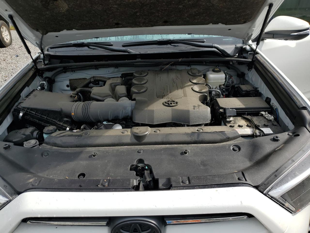 2024 Toyota 4Runner Sr5/Sr5 Premium VIN: JTENU5JRXR6274025 Lot: 63872465