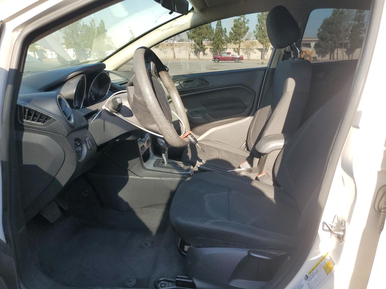 3FADP4EJ6HM104321 2017 Ford Fiesta Se