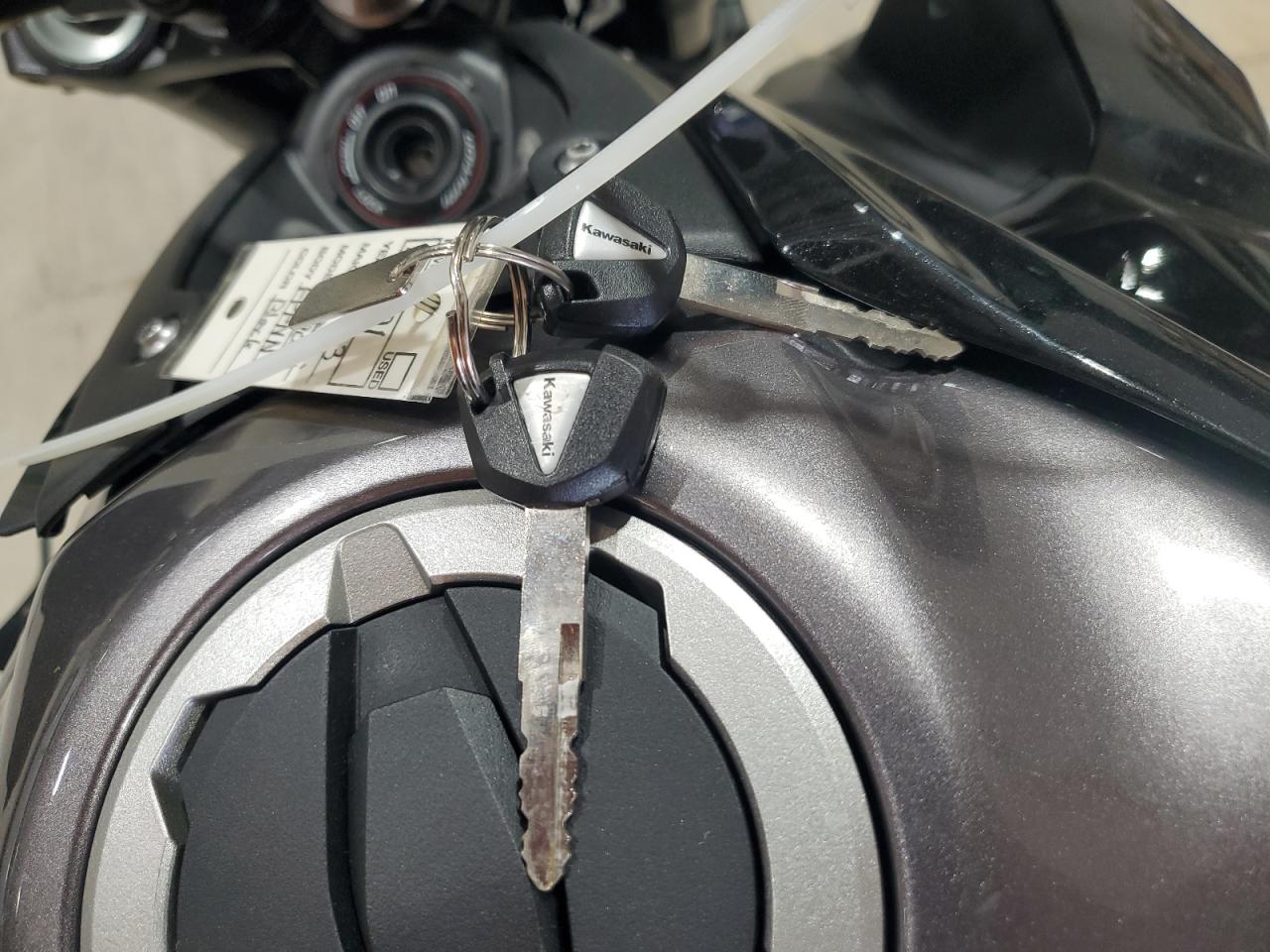 ml5zrdf18pda61701 ML5ZRDF18PDA61701 2023 Kawasaki Zr900 F