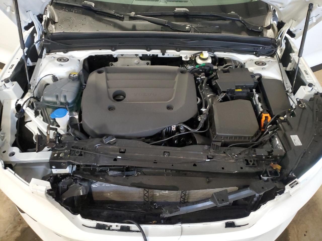 2025 Volvo Xc40 Core VIN: YV4L12UJ5S2604026 Lot: 63060135