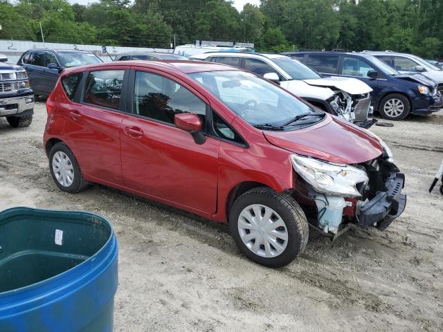 Hatchbacks NISSAN VERSA 2015 Czerwony