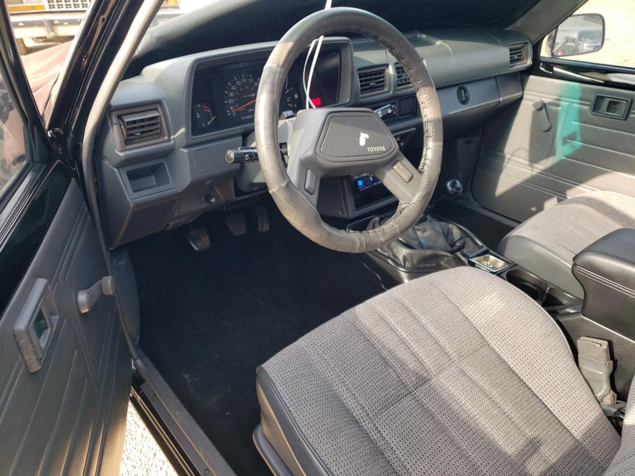 1988 Toyota Pickup 1/2 Ton Rn50 VIN: JT4RN50R8J5153864 Lot: 62427745
