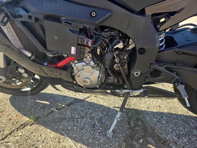 2015 YAMAHA YZFR1   