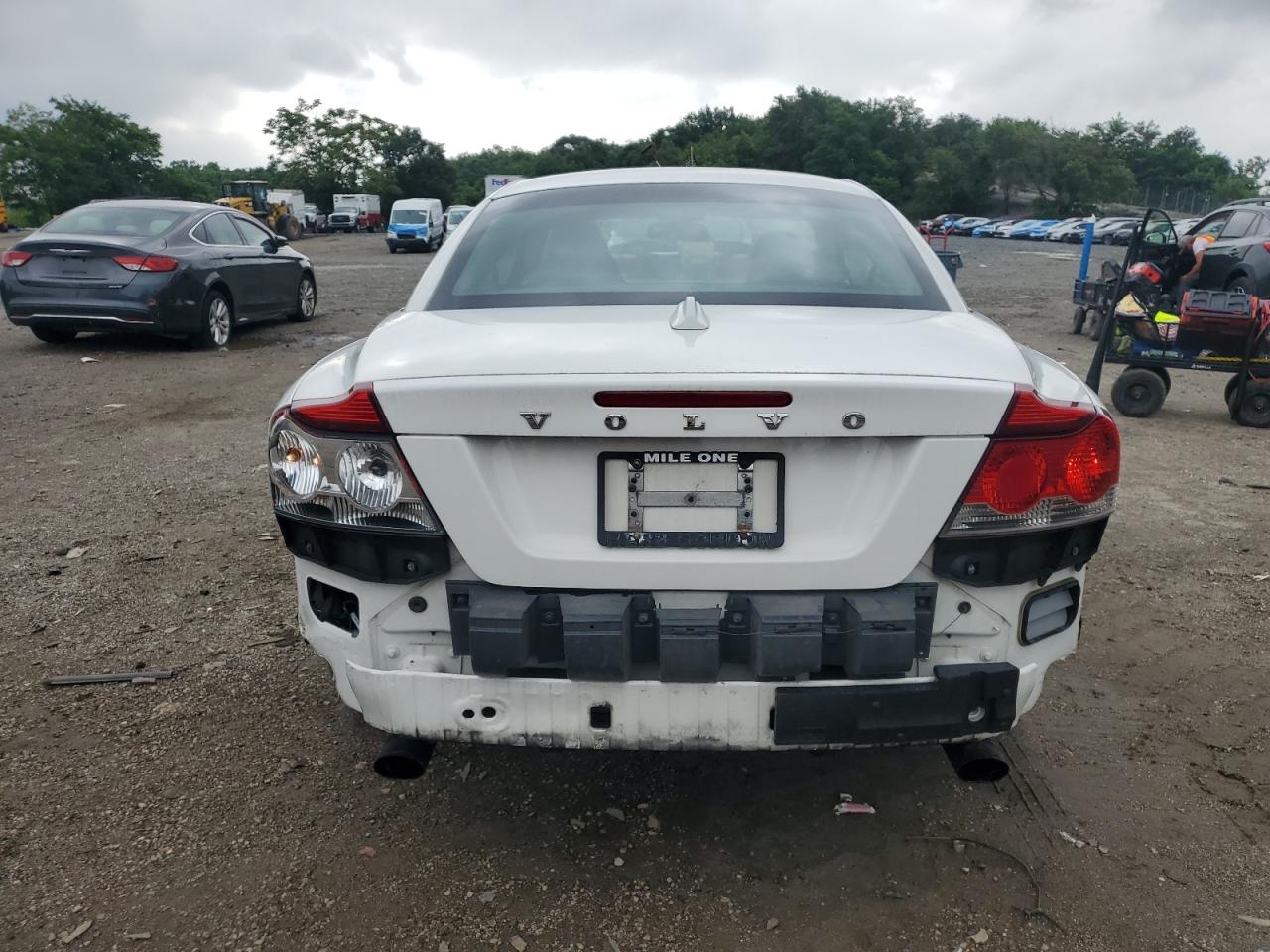 2010 Volvo C70 T5 VIN: YV1672MCXAJ094366 Lot: 64650245