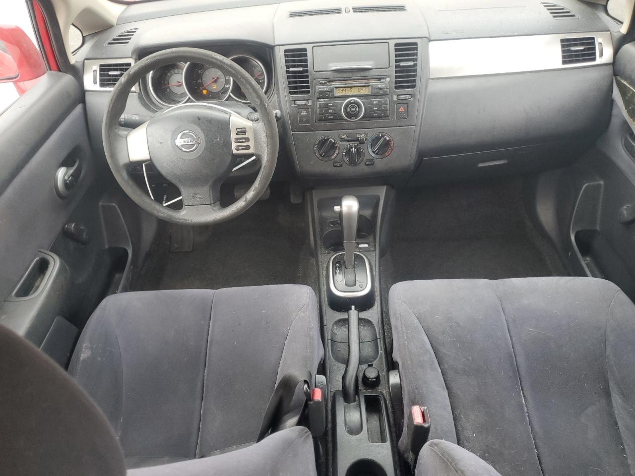 2008 Nissan Versa S VIN: 3N1BC13E98L398131 Lot: 62292165
