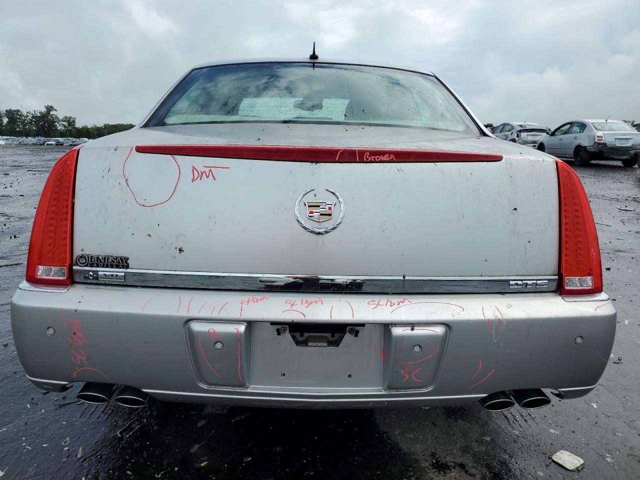 2008 Cadillac Dts VIN: 1G6KD57Y08U101214 Lot: 63089155