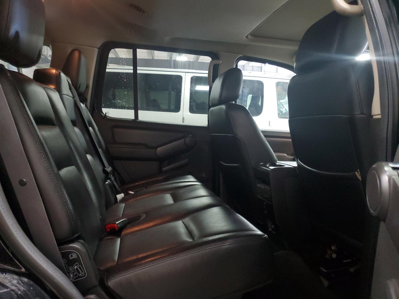2006 Ford Explorer Limited VIN: 1FMEU75836UB00561 Lot: 64801395