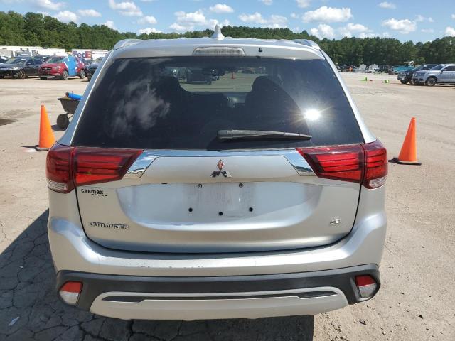  MITSUBISHI OUTLANDER 2020 Серебристый