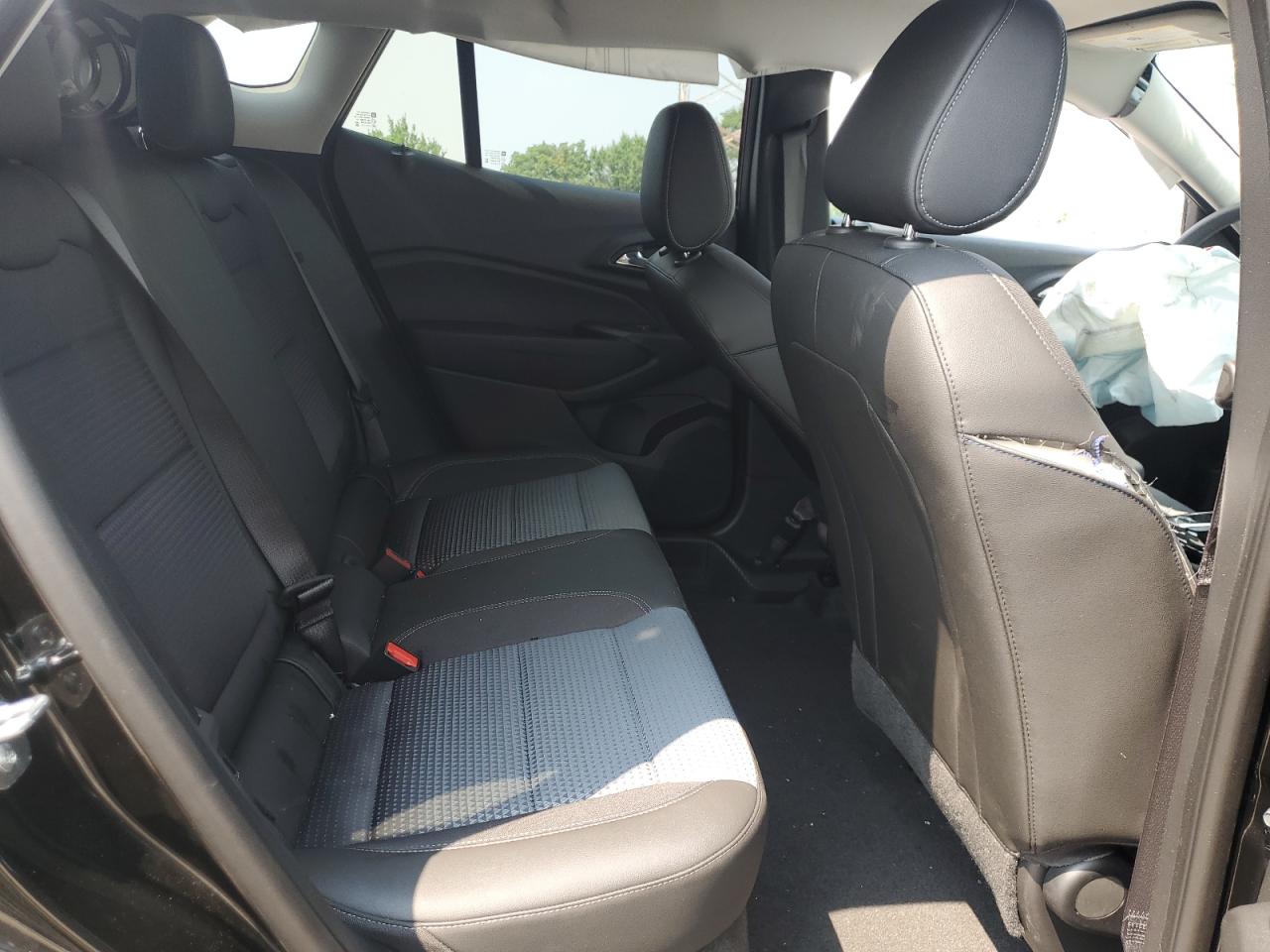 2025 Chevrolet Trax 1Lt VIN: KL77LHEP8SC303732 Lot: 67251985