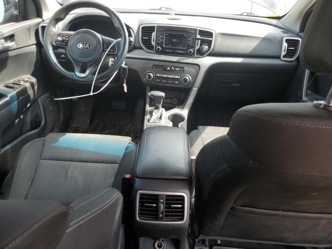 kndpmcac7h7123133 KNDPMCAC7H7123133 2017 Kia Sportage Lx