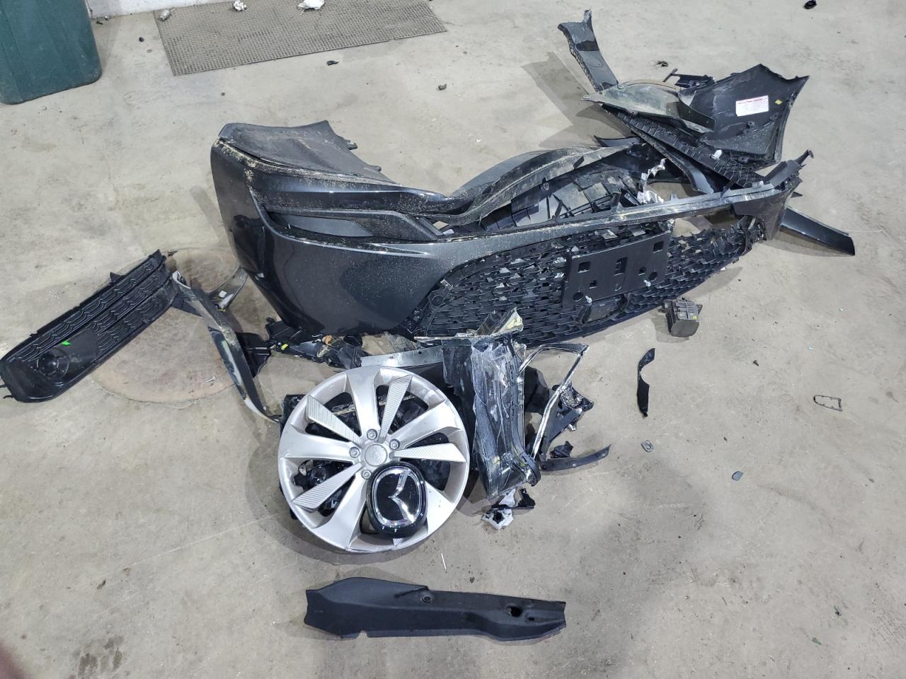 2022 Mazda 3 Select VIN: 3MZBPABL0NM315240 Lot: 65359465
