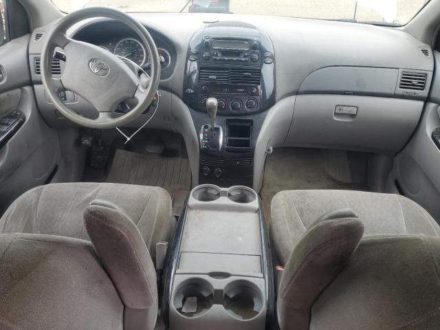 2004 TOYOTA SIENNA CE  