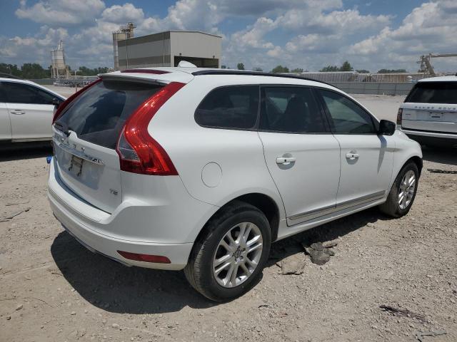  VOLVO XC60 2015 White
