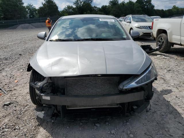  HYUNDAI ELANTRA 2020 Srebrny