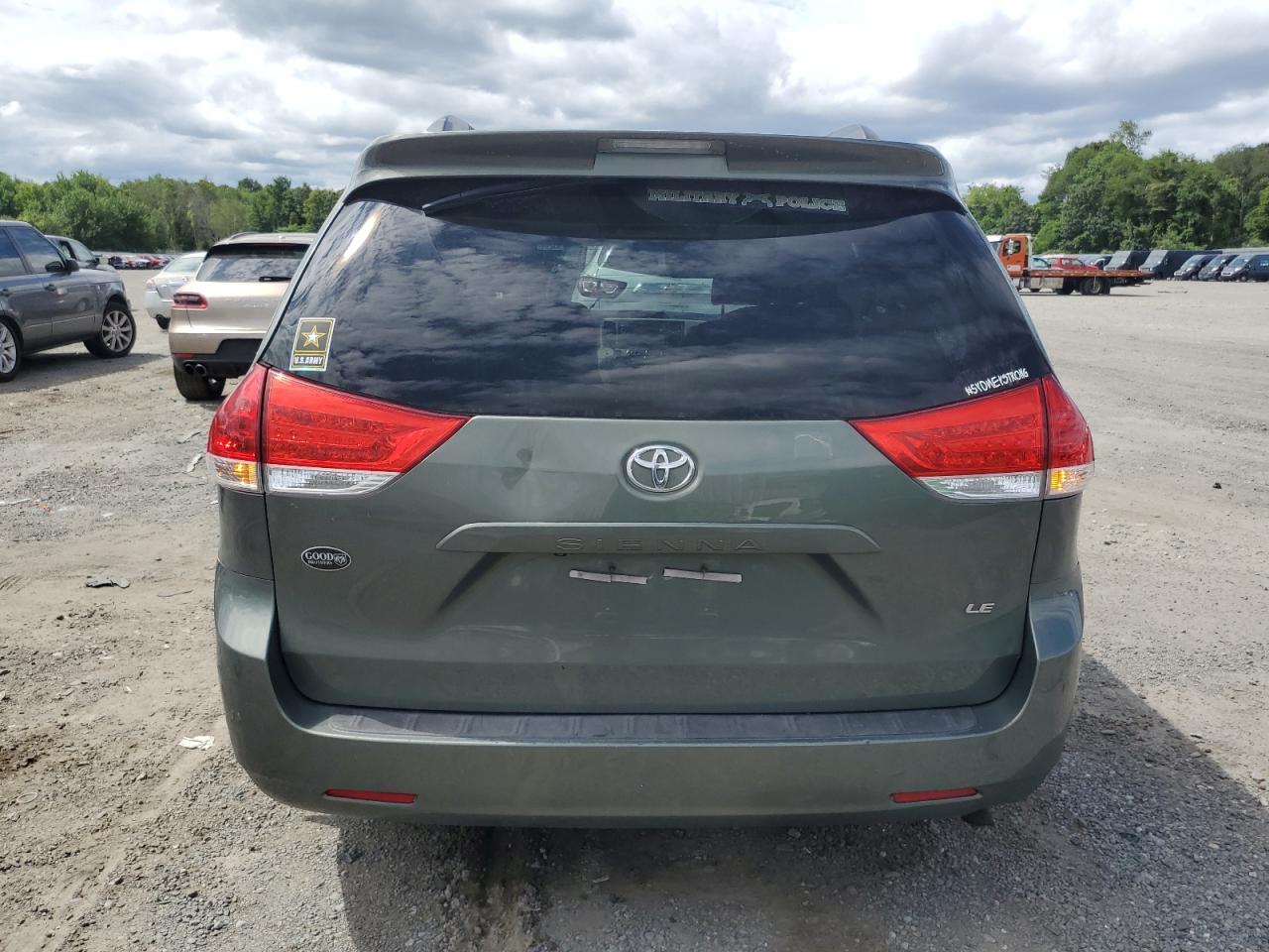 2013 Toyota Sienna Le VIN: 5TDKK3DC6DS344105 Lot: 65256385