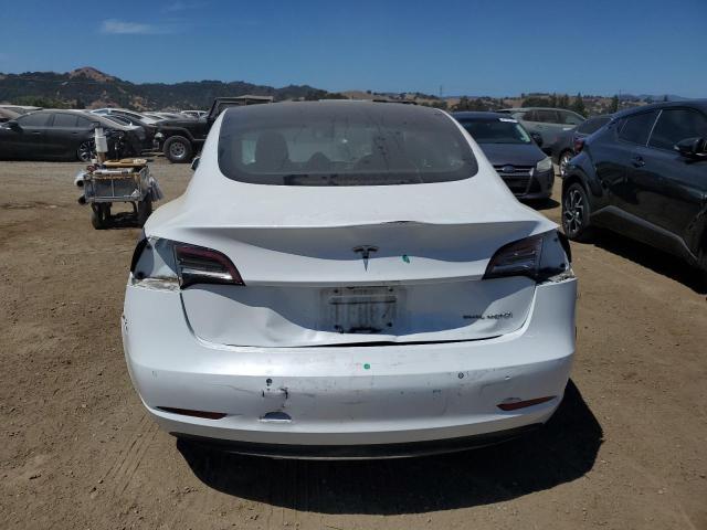  TESLA MODEL 3 2018 Biały