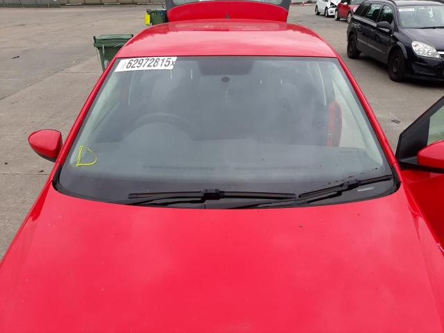 2011 VOLKSWAGEN POLO SE TD
