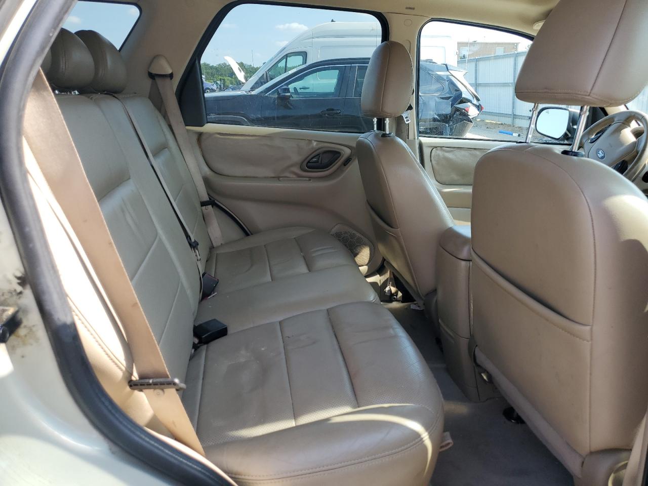 2005 Ford Escape Limited VIN: 1FMCU941X5KB11932 Lot: 66349675