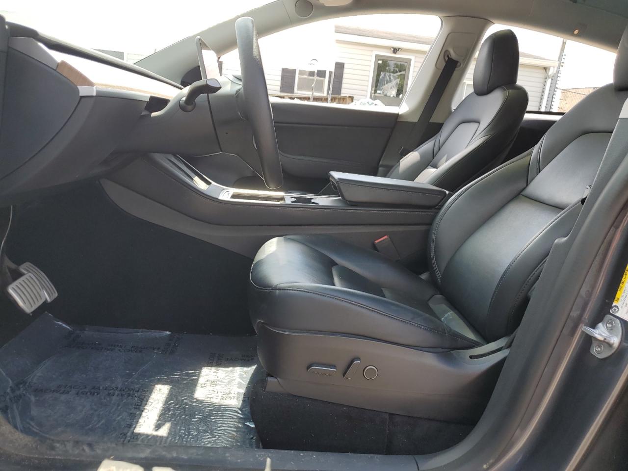 2022 Tesla Model Y VIN: 7SAYGDEF1NF512218 Lot: 63493095