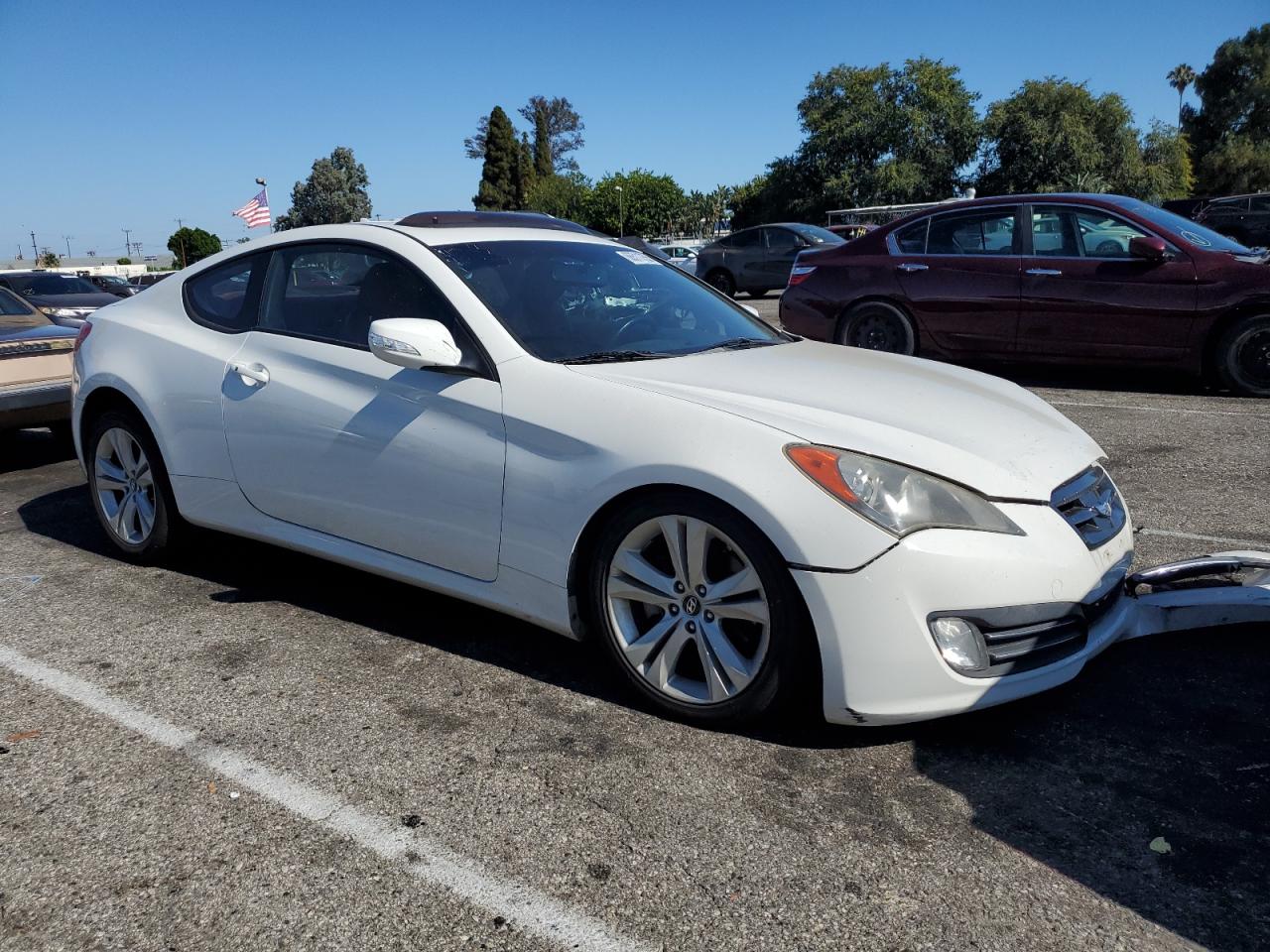 2010 Hyundai Genesis Coupe 3.8L VIN: KMHHU6KH6AU011488 Lot: 66511755