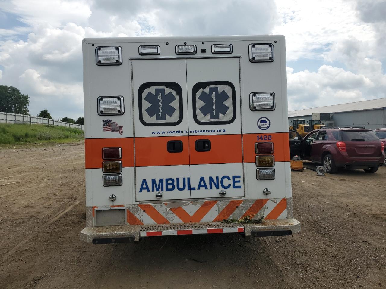 2022 Ford Econoline - Trucks Ambulance VIN: 1FDWE3FNXNDC22024 Lot: 64739375