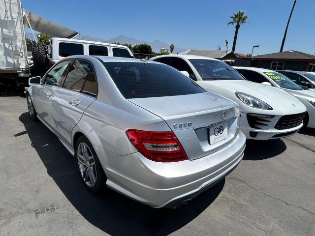 Седаны MERCEDES-BENZ C-CLASS 2012 Серый