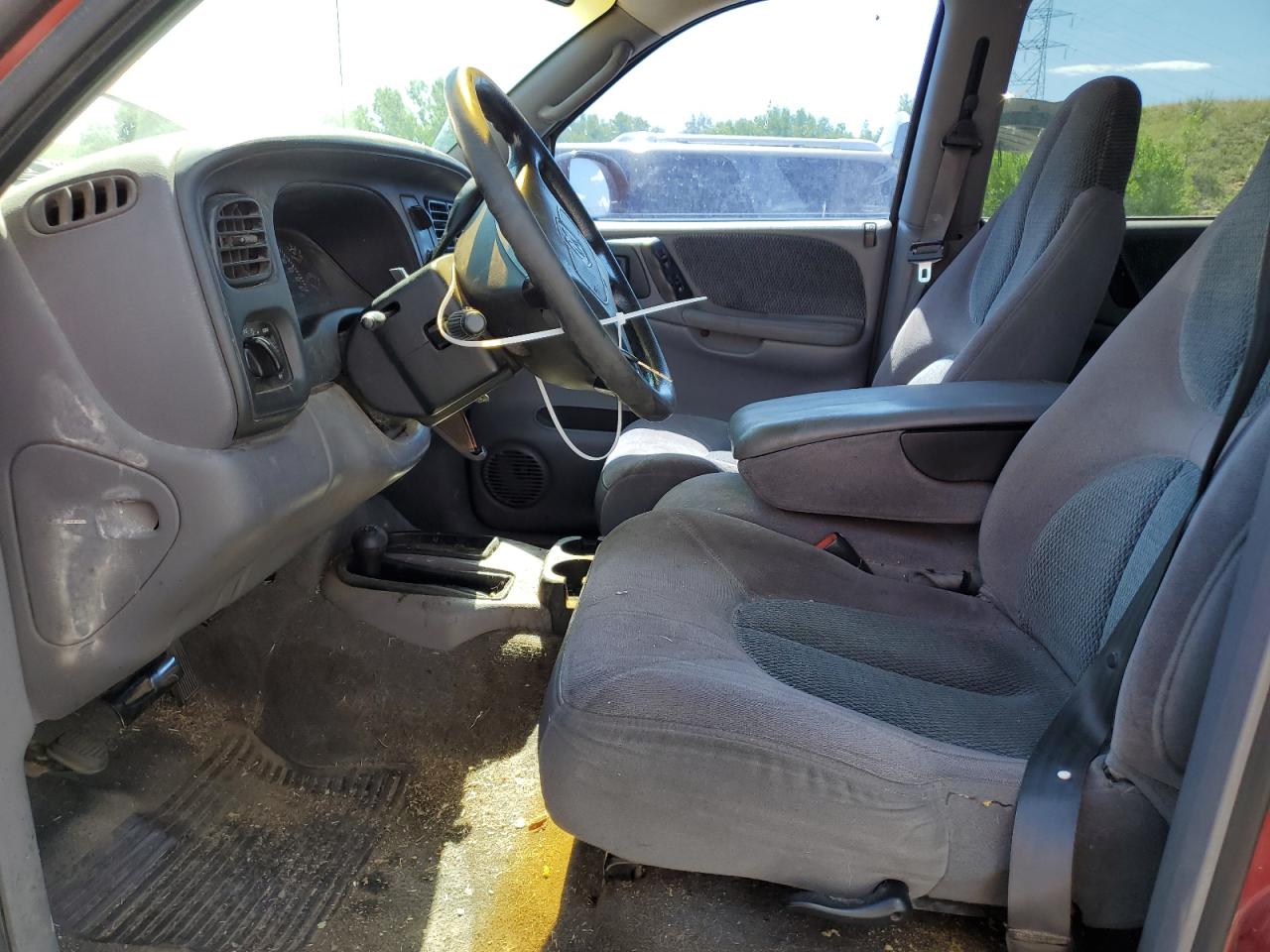 1999 Dodge Durango VIN: 1B4HS28Z7XF612776 Lot: 63610355