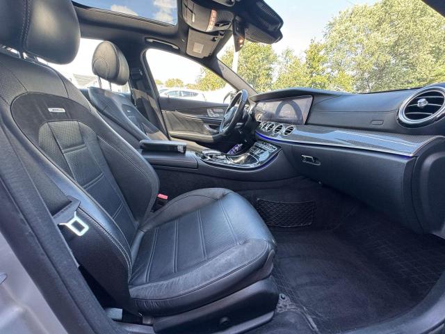  MERCEDES-BENZ E-CLASS 2018 Szary
