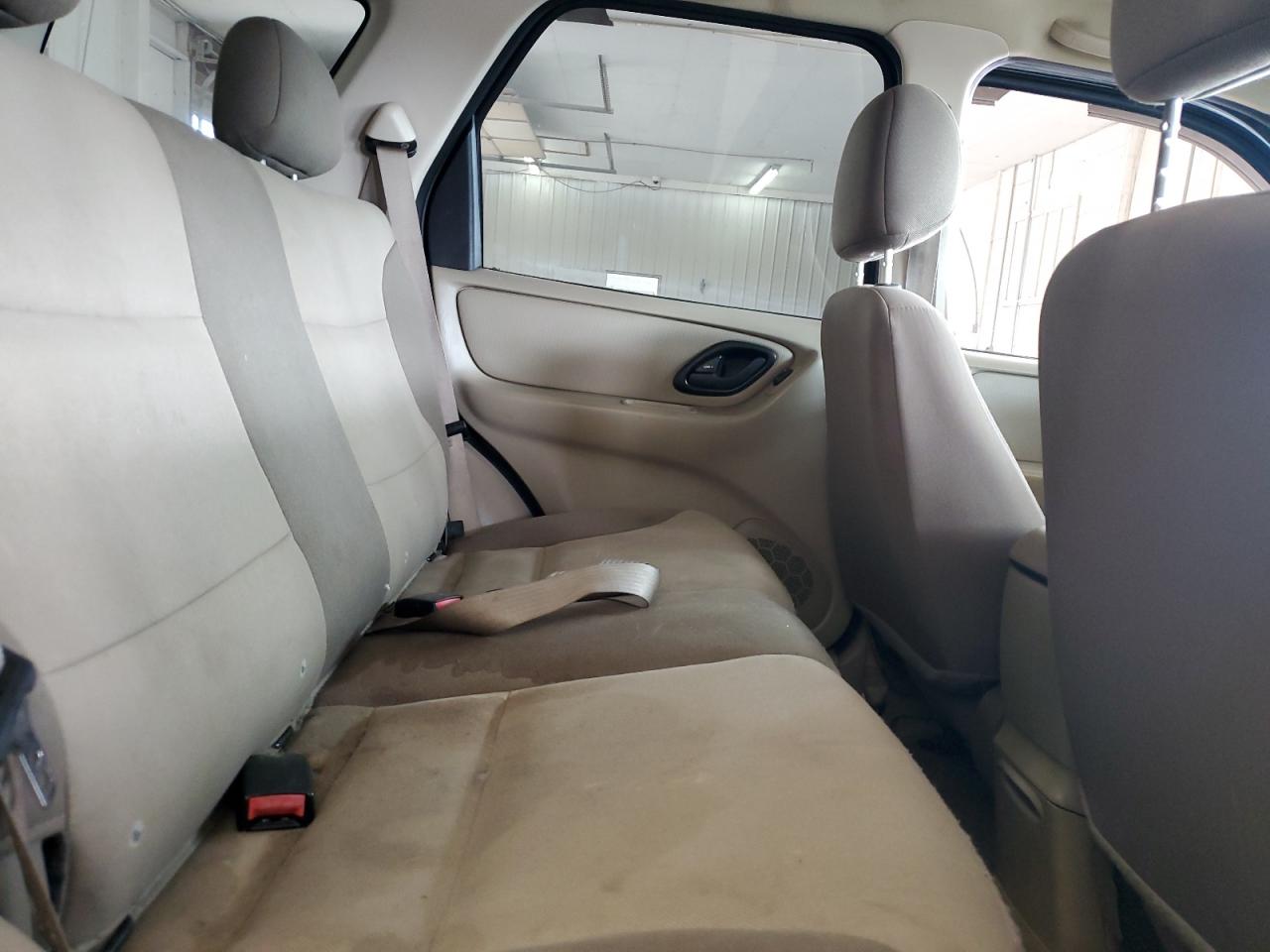 2003 Ford Escape Xls VIN: 1FMYU92153KB77407 Lot: 62953535