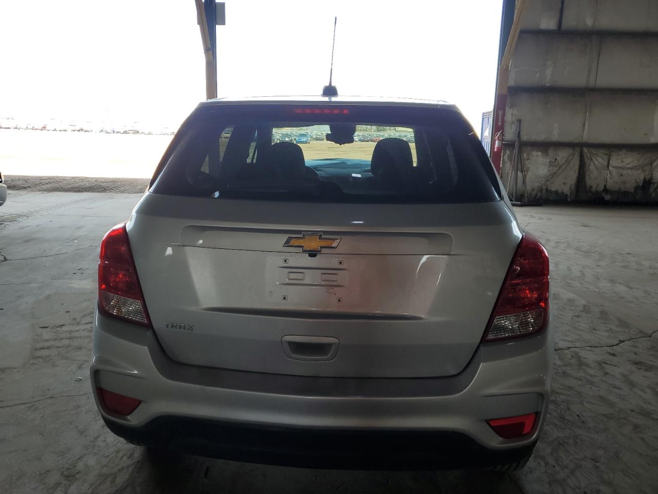 2021 Chevrolet Trax Ls VIN: KL7CJKSB6MB350681 Lot: 64775085