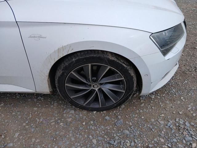 2016 SKODA SUPERB LAU