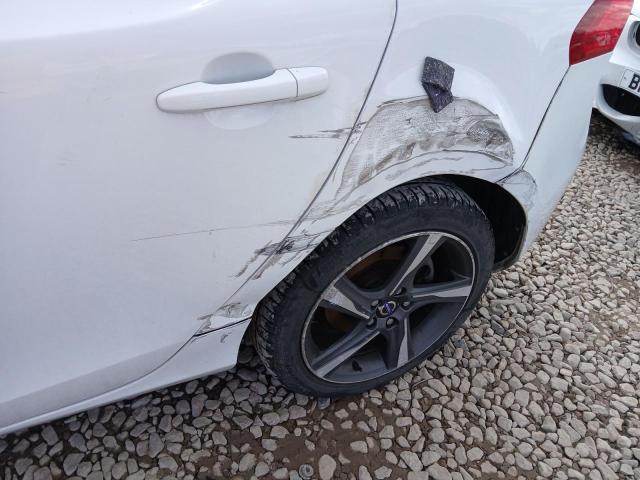 2013 VOLVO V40 D2 R DESIGN 5DR