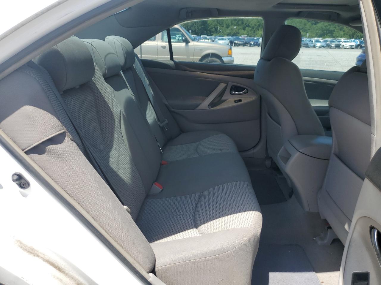 2011 Toyota Camry Base VIN: 4T1BF3EK4BU630310 Lot: 64554135