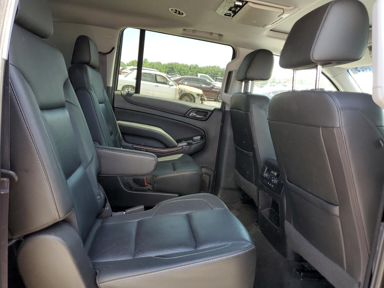 2017 Chevrolet Suburban C1500 Lt VIN: 1GNSCHKC4HR289209 Lot: 64571495