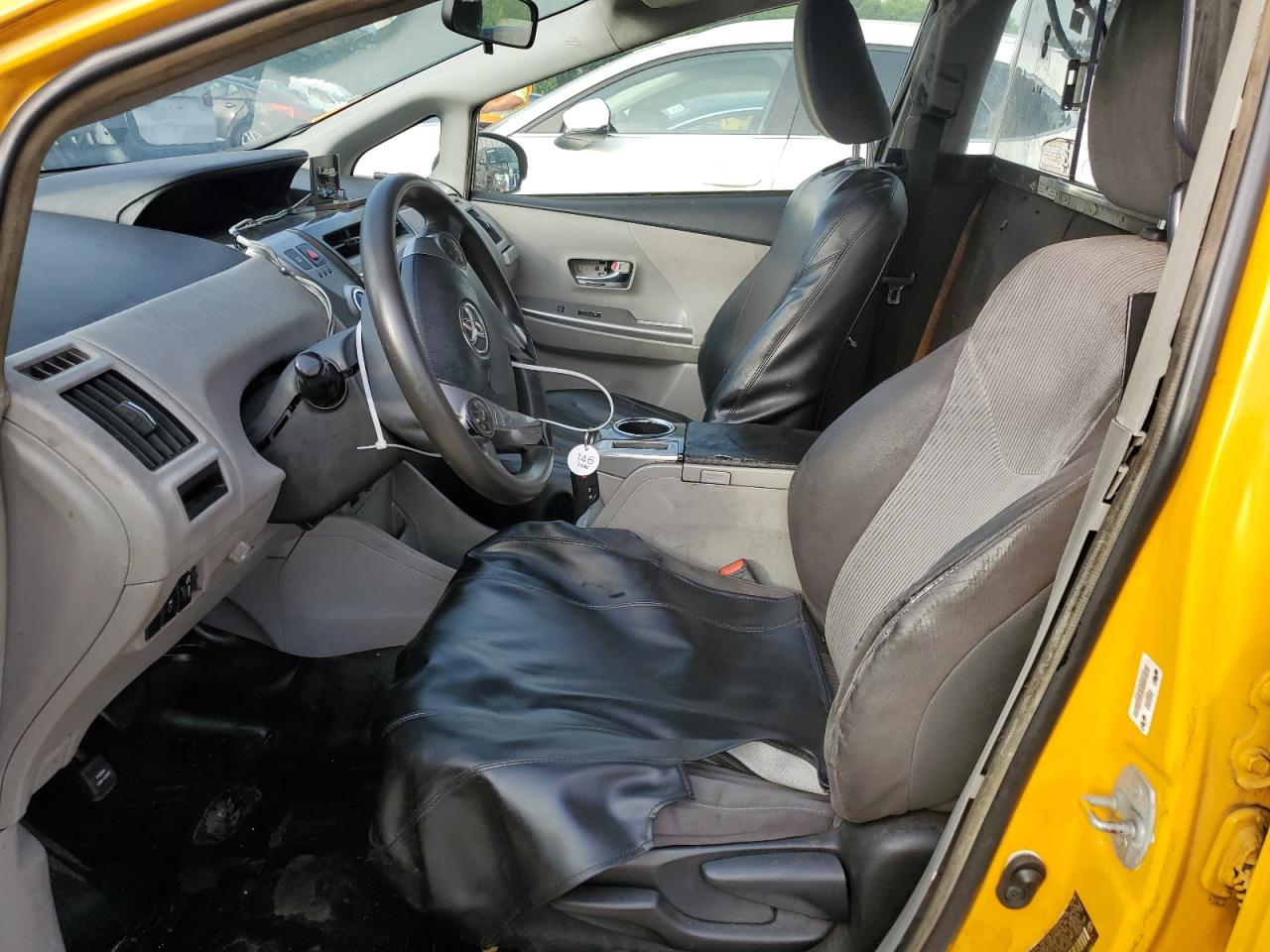 2016 Toyota Prius V VIN: JTDZN3EU3GJ044682 Lot: 65122775