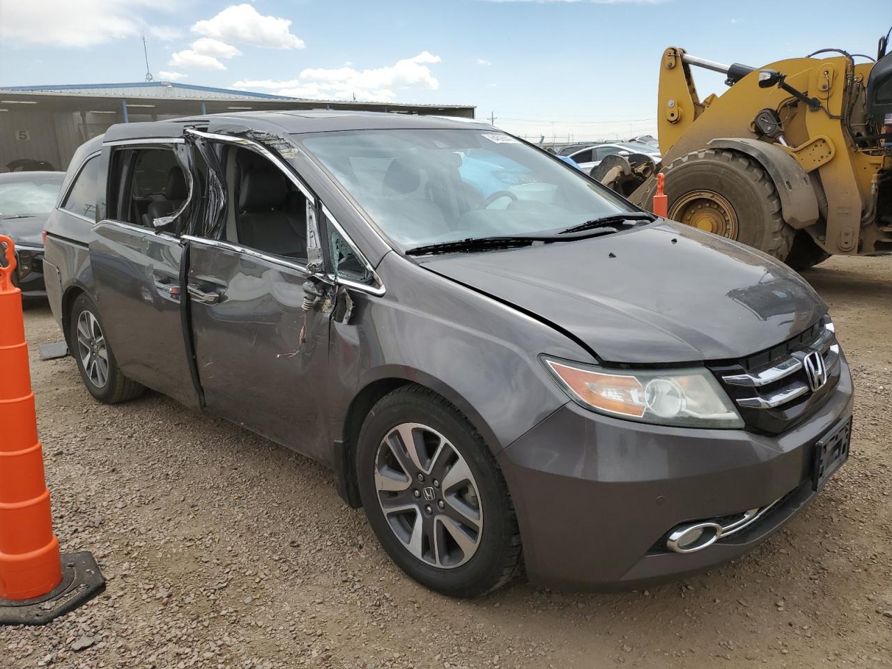 2014 Honda Odyssey Touring VIN: 5FNRL5H90EB038092 Lot: 64593445