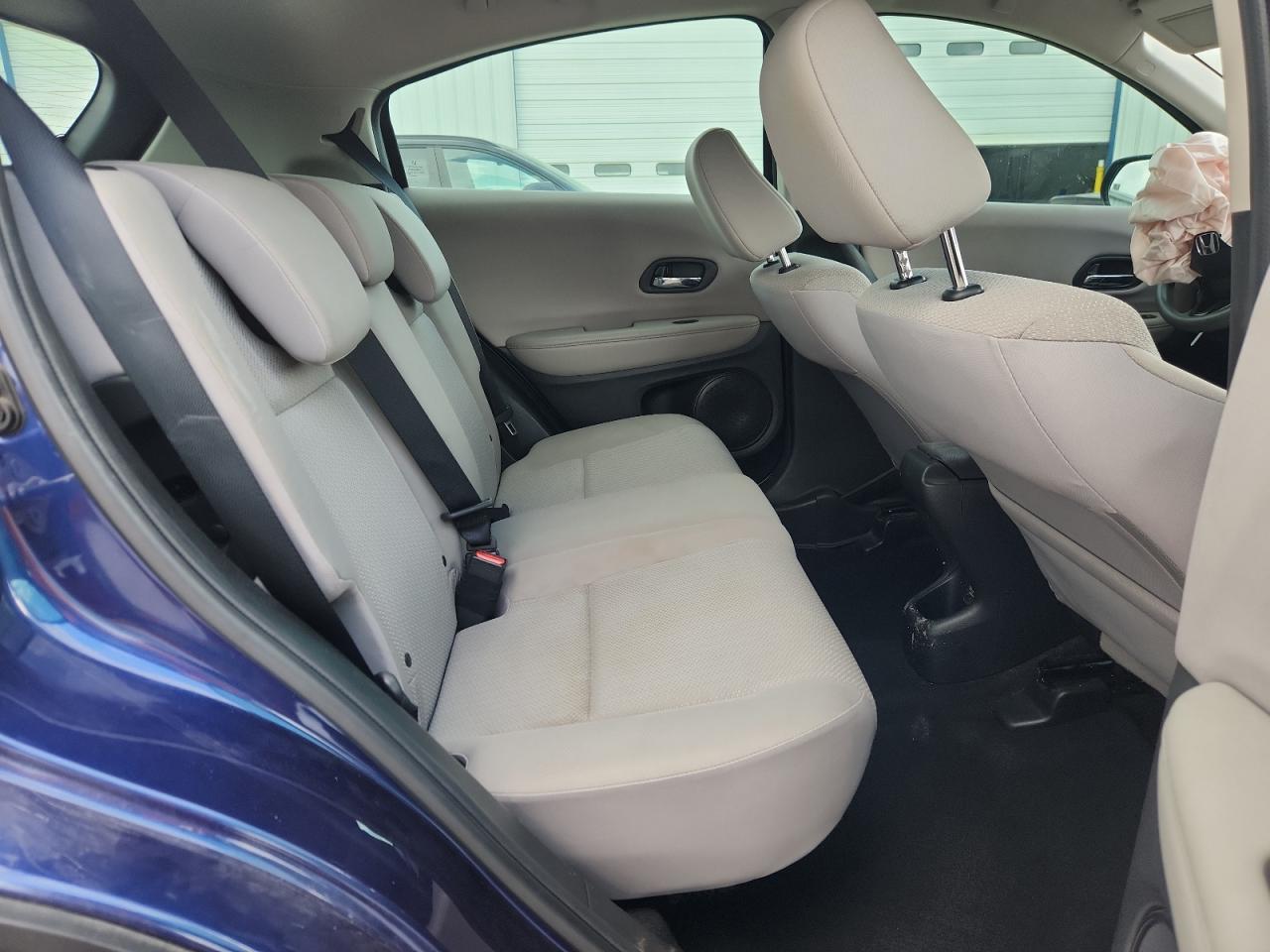 2017 Honda Hr-V Lx VIN: 3CZRU5H32HG700059 Lot: 62858095