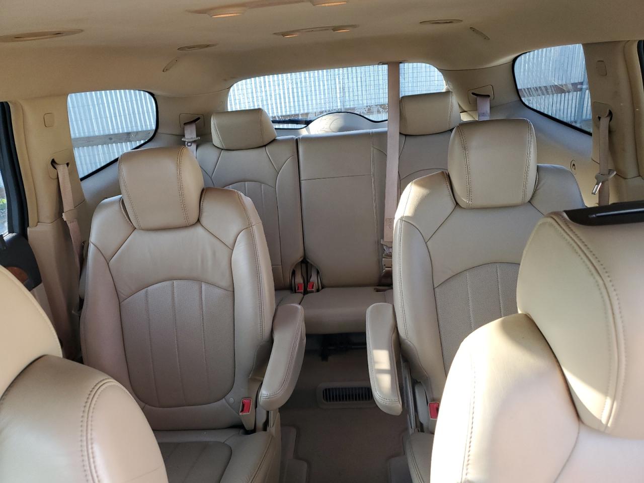 2010 Buick Enclave Cxl VIN: 5GALVCED3AJ112221 Lot: 63673885