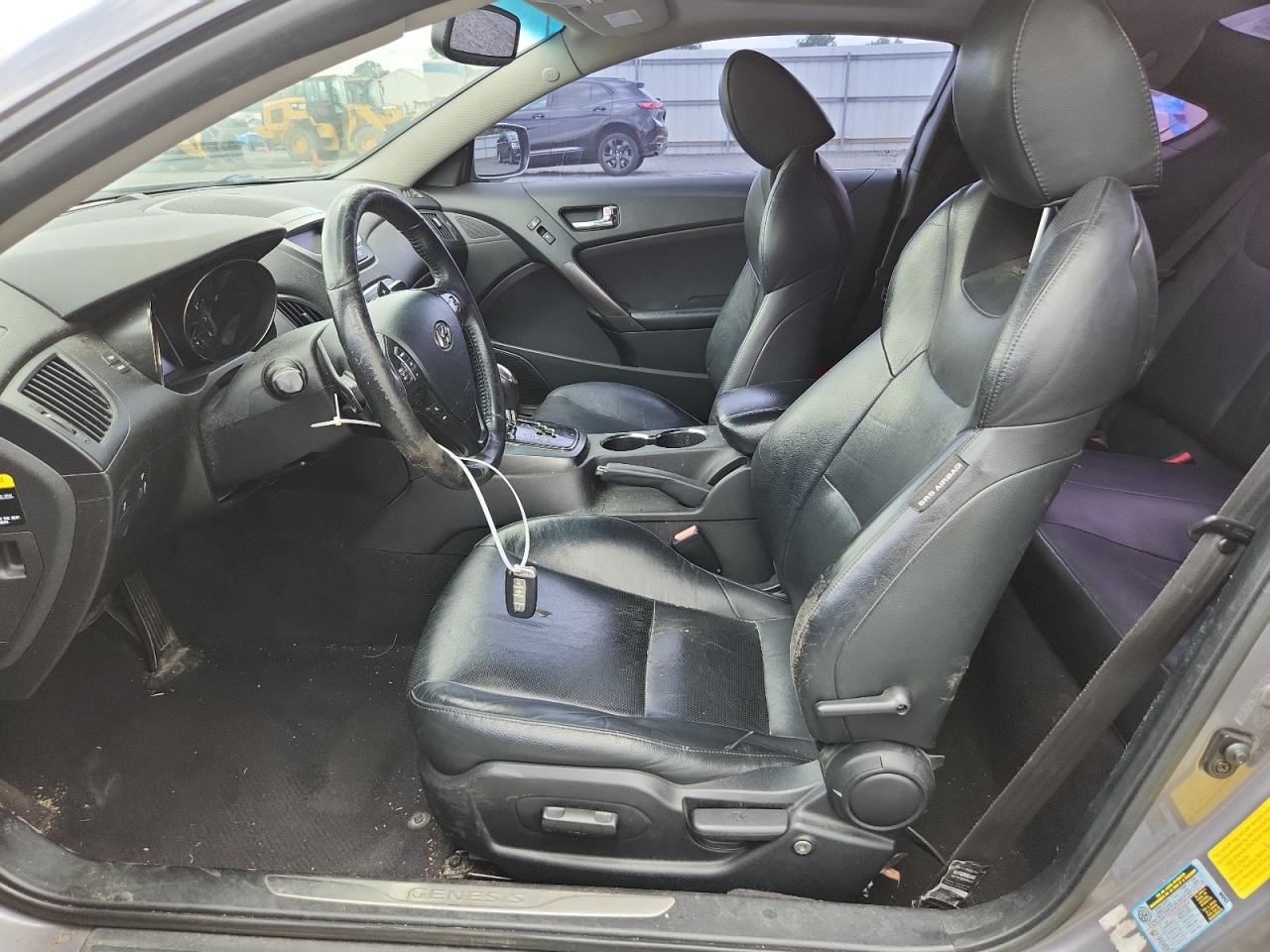 2012 Hyundai Genesis Coupe 3.8L VIN: KMHHU6KH8CU072506 Lot: 63593365