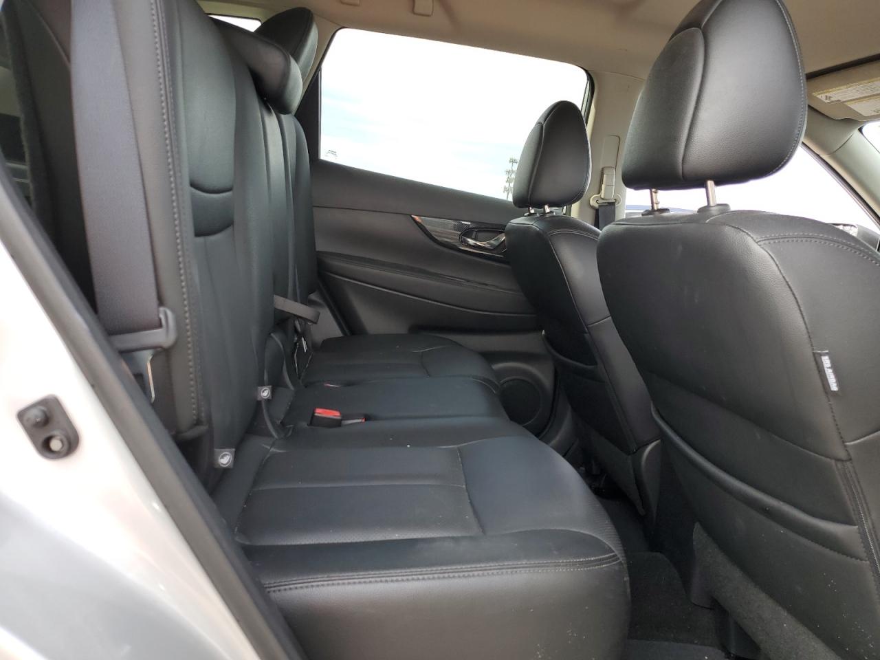 2017 Nissan Rogue Sv VIN: 5N1AT2MV3HC817174 Lot: 65406545