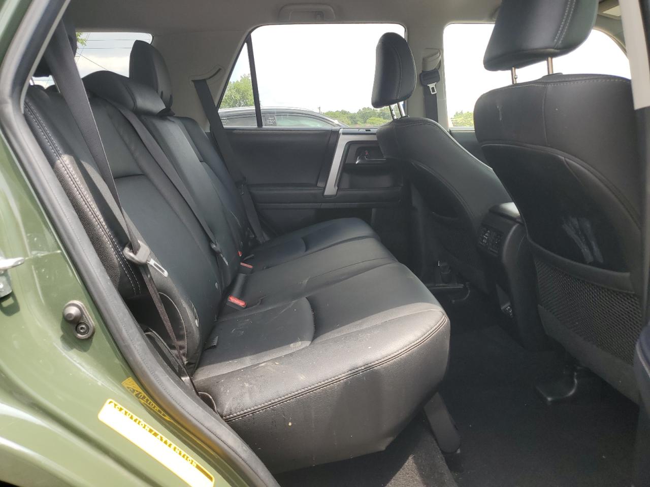 2022 Toyota 4Runner Sr5 Premium VIN: JTESU5JRXN6007755 Lot: 64094575